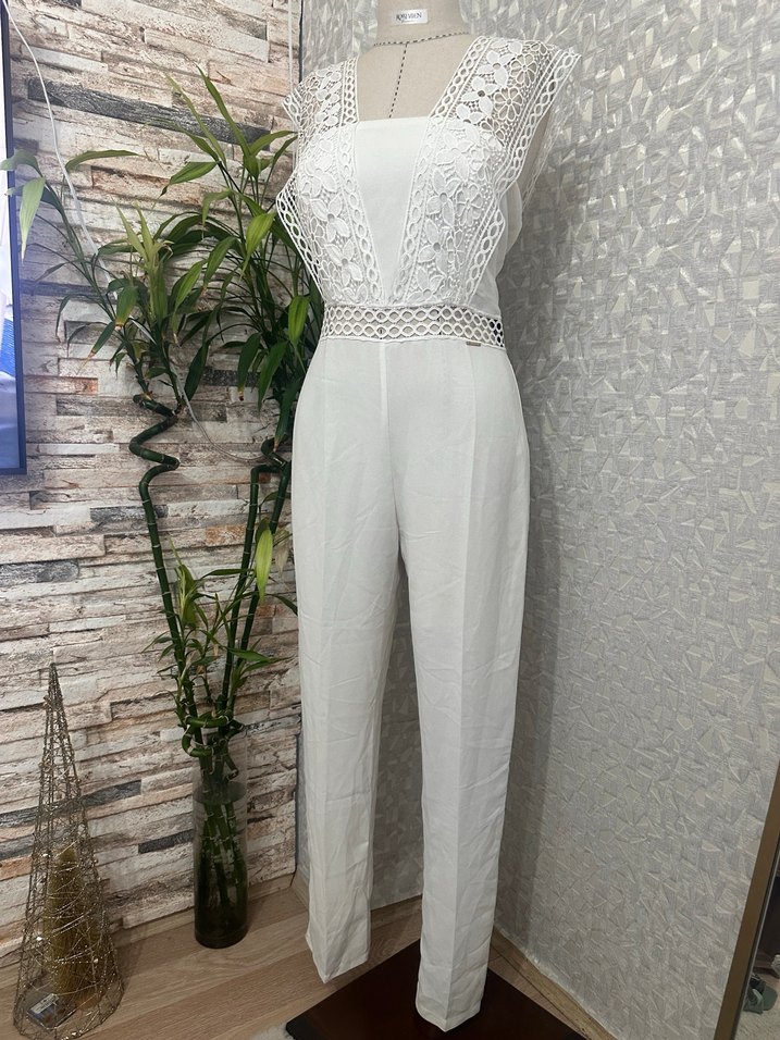 Dantel Detaylı Beyaz Kadın Uzun Tulum - Görsel 3