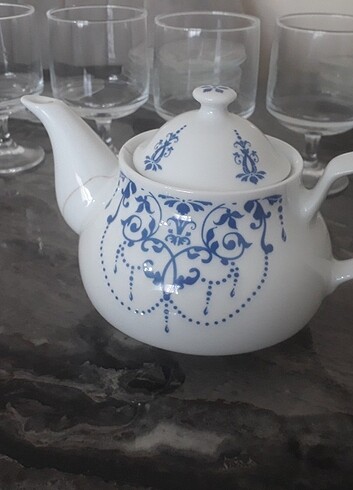 Porselen Demlik, Çay Tabağı, Dondurma Cam Kasesi