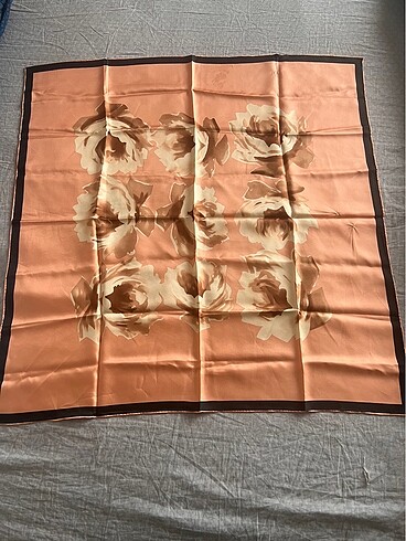 Diğer İthal ipek twill eşarp