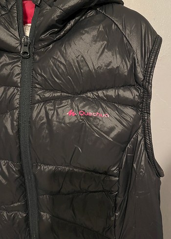 36 Beden siyah Renk Decathlon Siyah Fermuarlı Kapüşonlu Kadın Mont Yelek
