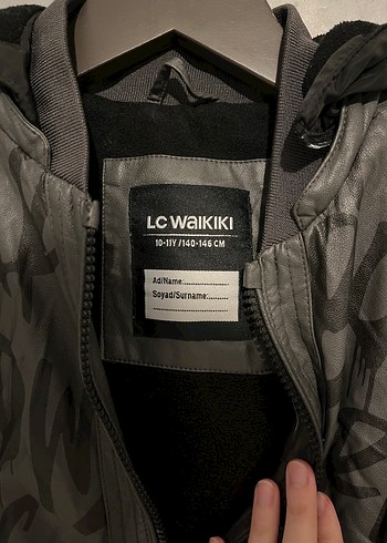 LC Waikiki Erkek Kapüşonlu Kamuflaj Deri Ceket