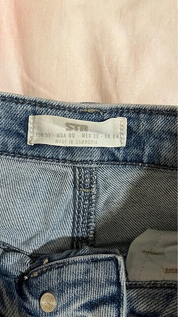 34 Beden Stradivarius pantolon