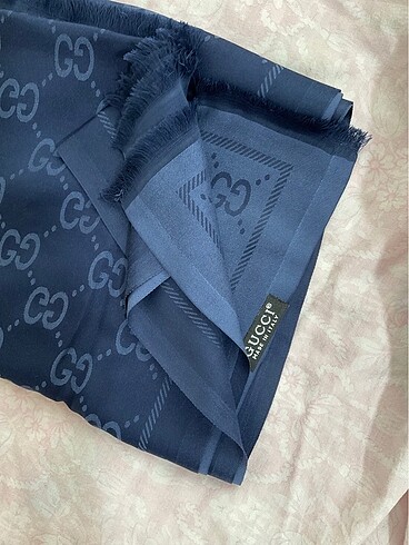 Gucci şal - Görsel 2