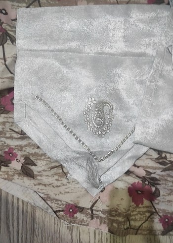 American Vintage Gri Nakışlı masa runner