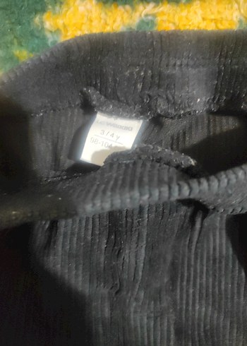 4 Yaş Beden çeşitli Renk Kız Çocuk Fitilli Triko Tayt Seti