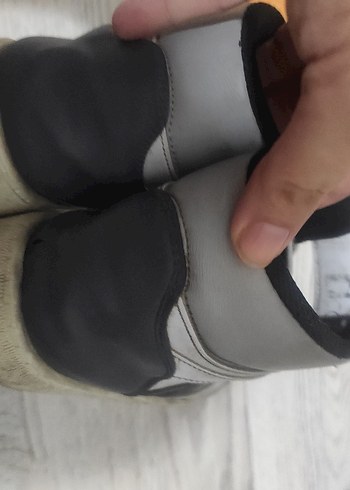 Adidas Erkek Çocuk Gri-Beyaz Bağcıklı Spor Ayakkabı