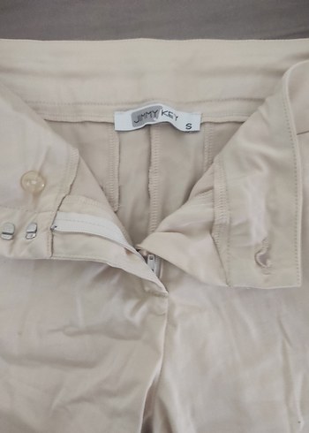 Beyaz  Pamuklu Kadın Kumaş şort - Görsel 2