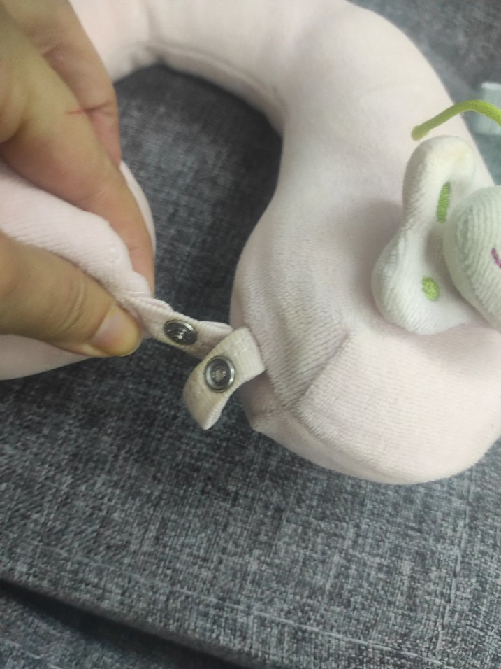 Nakışlı Beyaz Pastel Emzirme Destek Yastığı - Görsel 2