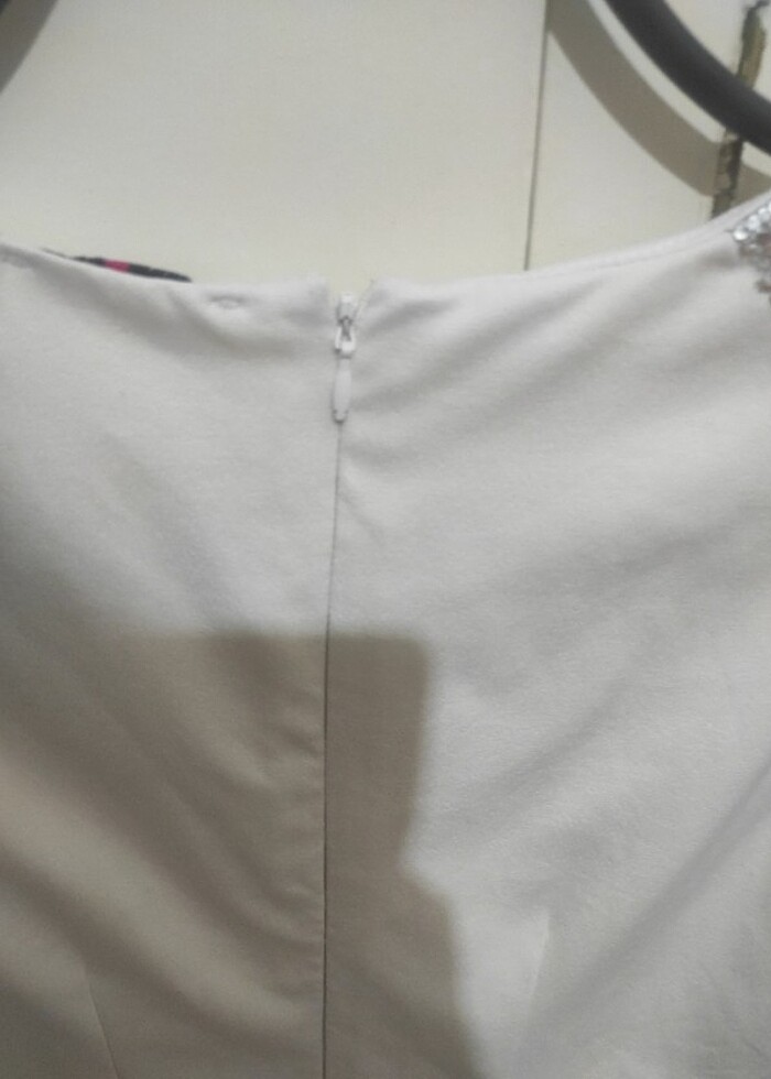 Beyaz elbise  - Görsel 4