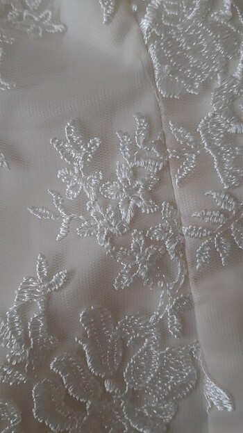 Nişan Elbisesi olarak giyildi.Gelinlik olarak da kullanılır.38 b - Görsel 6