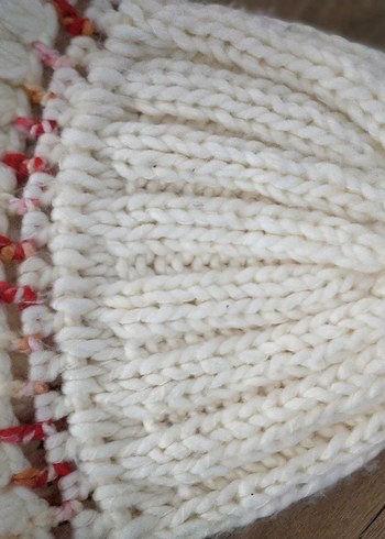 Beyaz Örgü Bohem Kadın Bere - Görsel 2