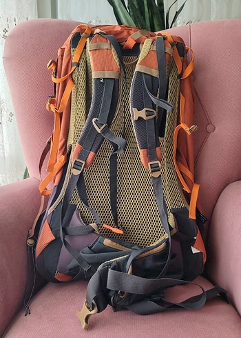 Decathlon Decathlon Forclaz outdoor sırt çantası