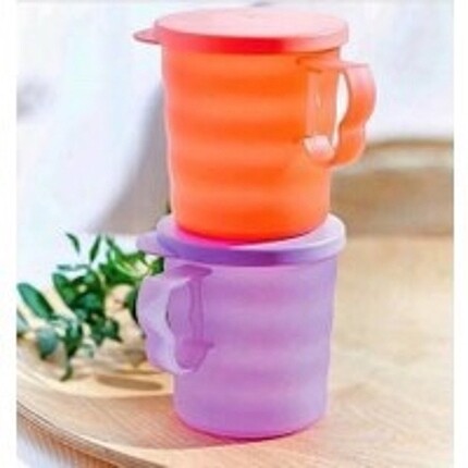 Tupperware bardak