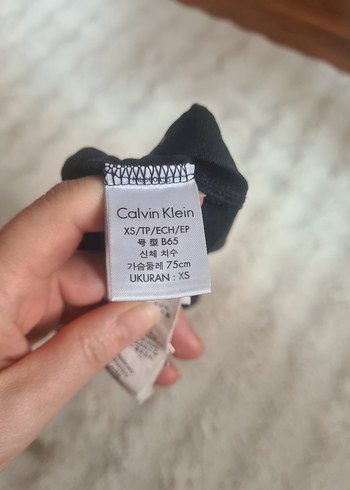 Calvin Klein Siyah Spor Sütyeni - Görsel 4