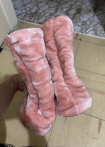 Pembe Peluş  Ev Terliği - Görsel 4