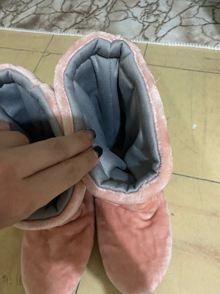 Pembe Peluş  Ev Terliği - Görsel 2