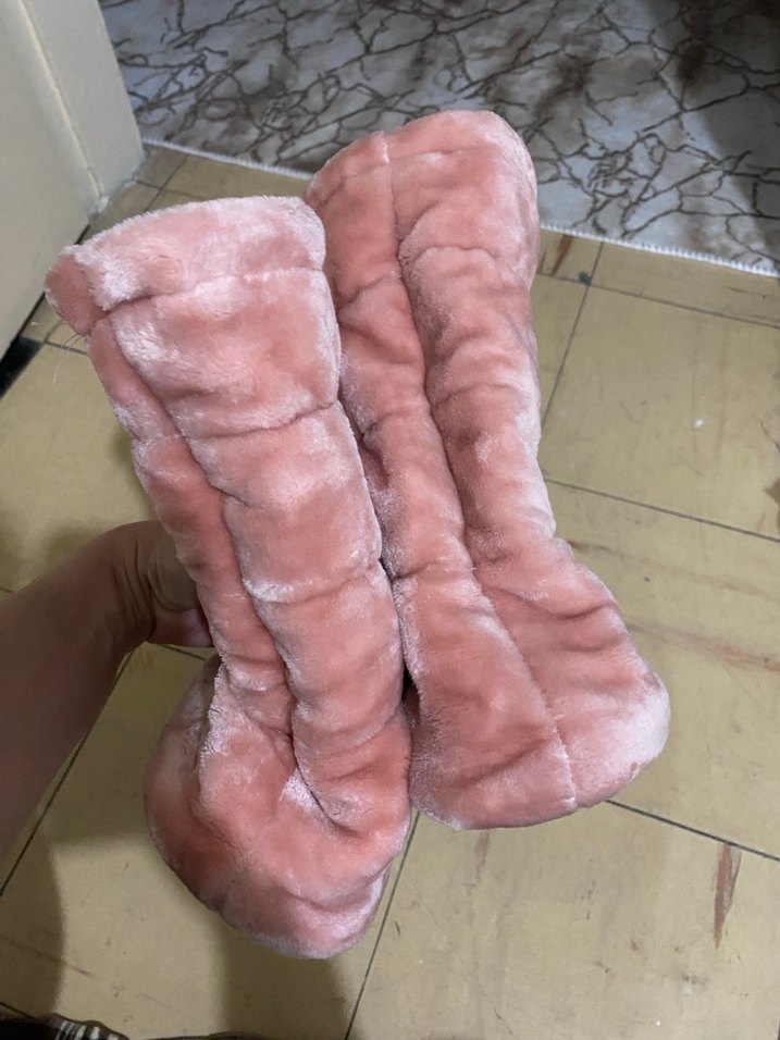 Pembe Peluş  Ev Terliği - Görsel 4