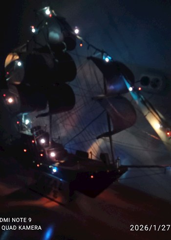 Altın Renkli Yelkenli Gemi Figürin - Görsel 10