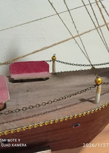 Altın Renkli Yelkenli Gemi Figürin - Görsel 3