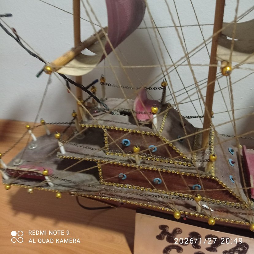 Altın Renkli Yelkenli Gemi Figürin - Görsel 4