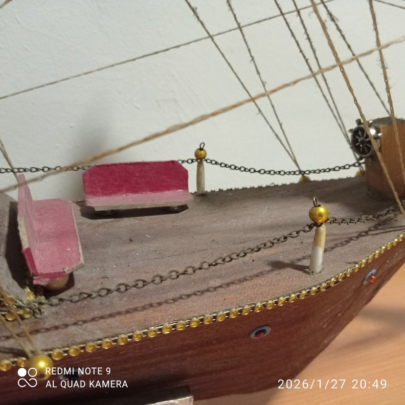 Altın Renkli Yelkenli Gemi Figürin - Görsel 3