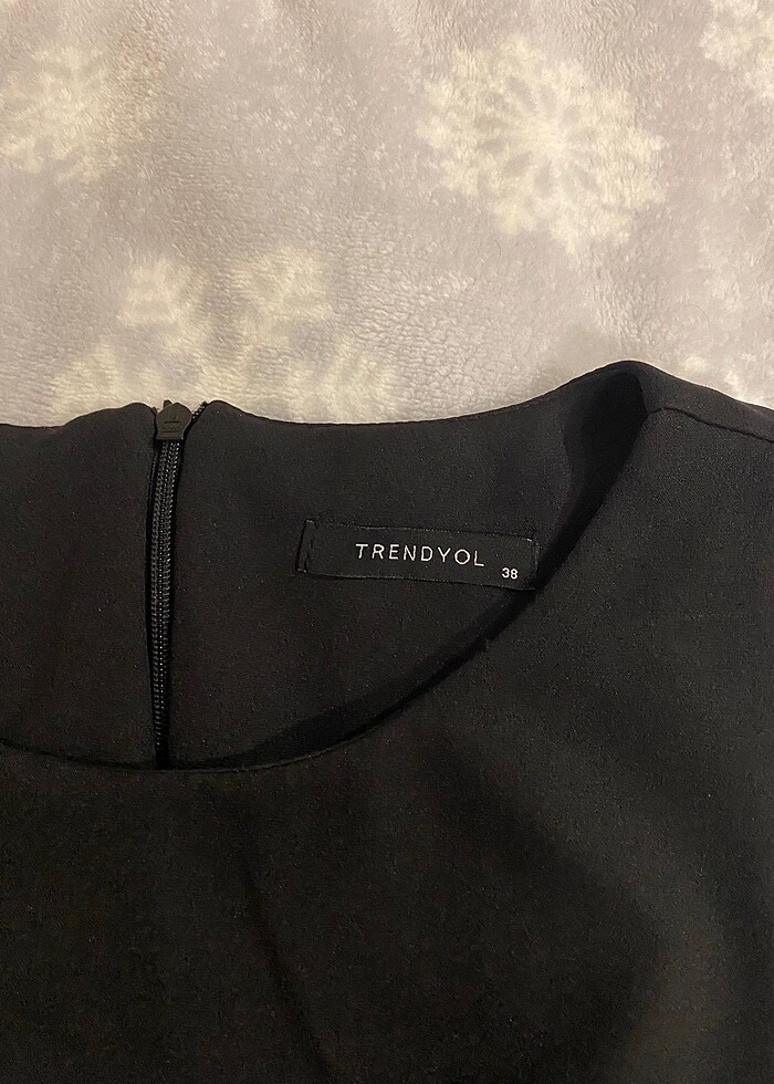 Şık abiye elbise arkası yırtmaçlı hiç kullanılmadı deformesi bul - Görsel 3