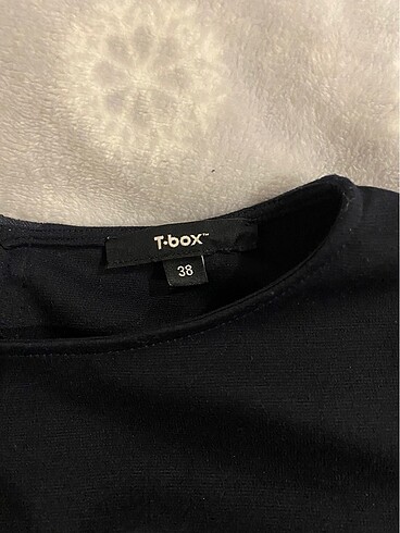 Lacivert kol detaylı arkası fermuarlı abiye elbise - Görsel 2