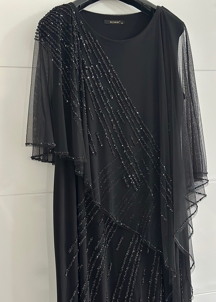 Özel gün elbisesi - Görsel 2