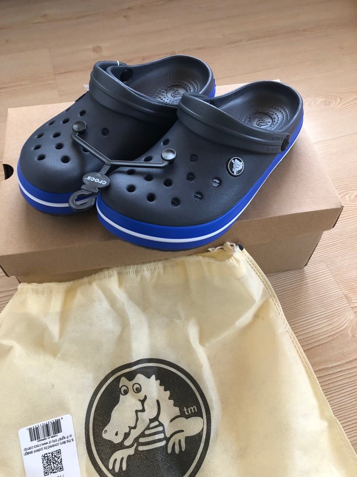 Crocs Erkek Çocuk Mavi Kaydırmaz Terlik - Görsel 4