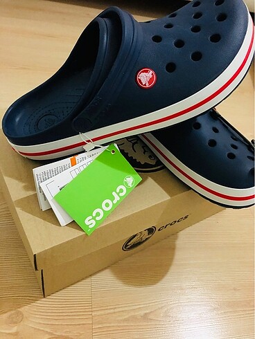 Crocs Yeni etiket li ürün
