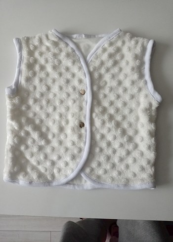 Kız Çocuk Beyaz çıtçıtlı Yelek - Görsel 2