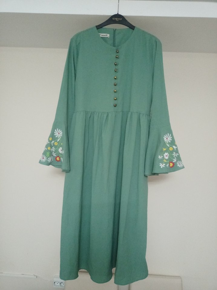 Nakışlı Düğmeli Bohem Uzun Elbise - Görsel 4