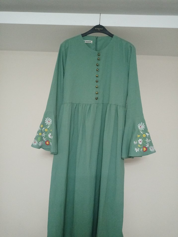 Nakışlı Düğmeli Bohem Uzun Elbise - Görsel 2