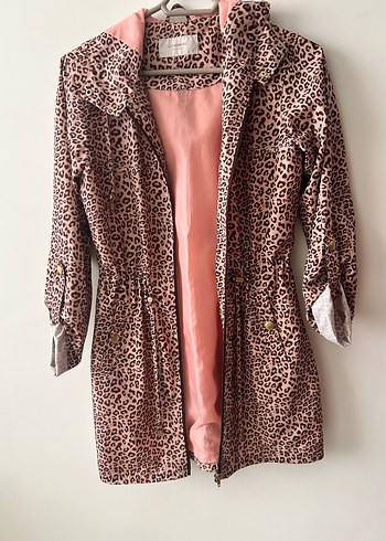 Leopar Desenli Kadın yağmurluk - Görsel 4