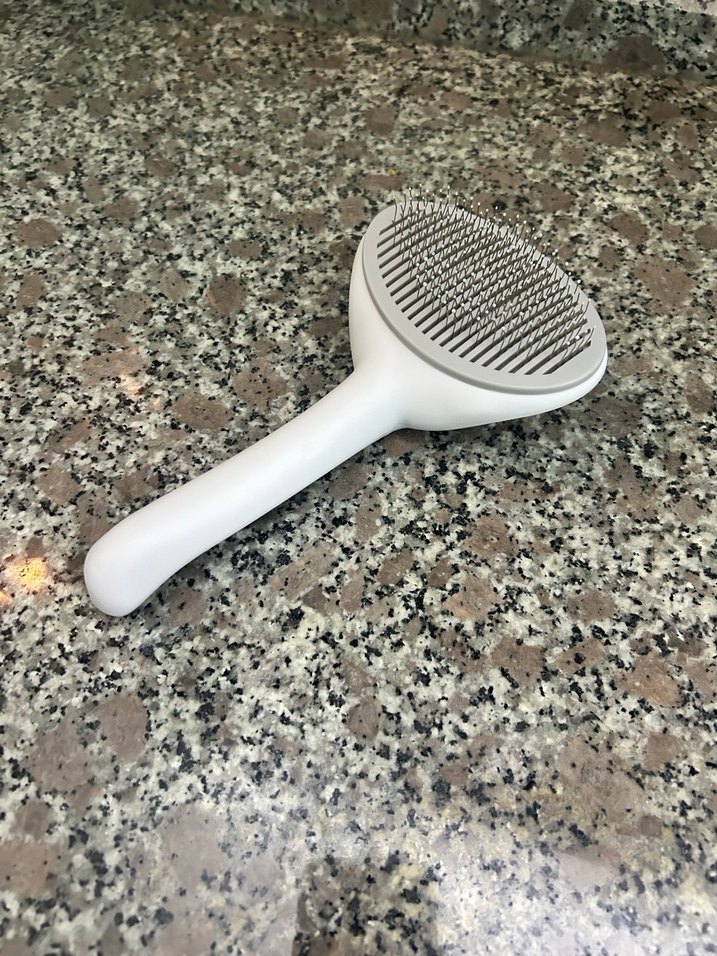 Gri Tüy Toplayıcı Kedi Tarağı - Görsel 2