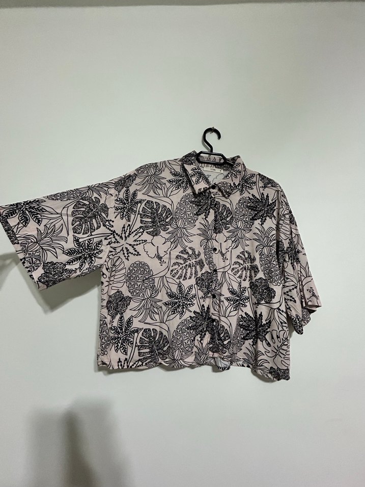 Gri Desenli Kısa Kollu Kadın Gömlek - Görsel 3