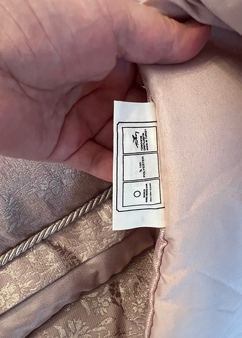 KARACA Pudra renk, İşlemeli Parlak Yatak Örtüsü - Görsel 8