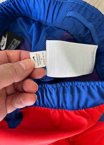 9-10 yaş,Nike Kırmızı Erkek Çocuk Deniz Şortu - Görsel 5