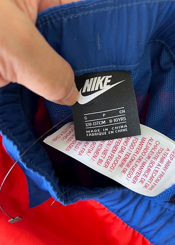 9-10 yaş,Nike Kırmızı Erkek Çocuk Deniz Şortu - Görsel 7