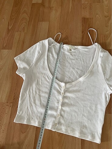 l Beden beyaz Renk Orj H&M bluz.