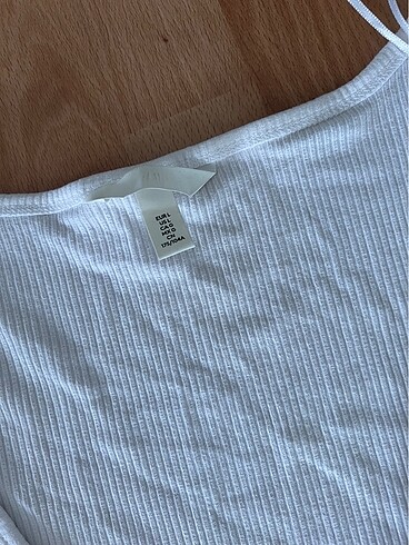 l Beden Orj H&M bluz.