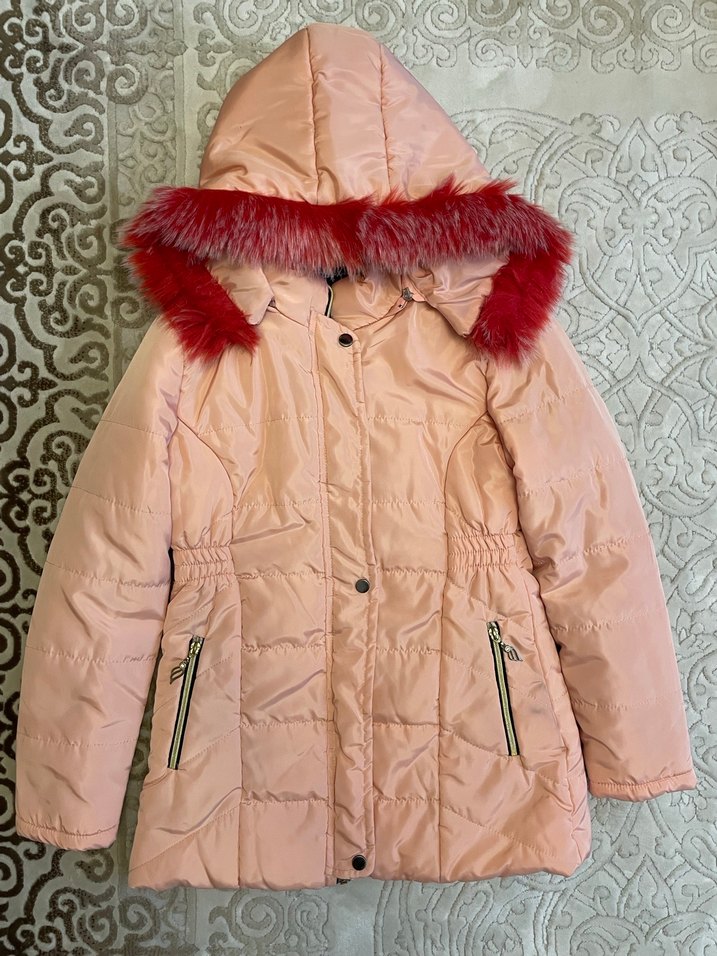 Kız Çocuk Bej Kapüşonlu Kürklü Mont - Görsel 3