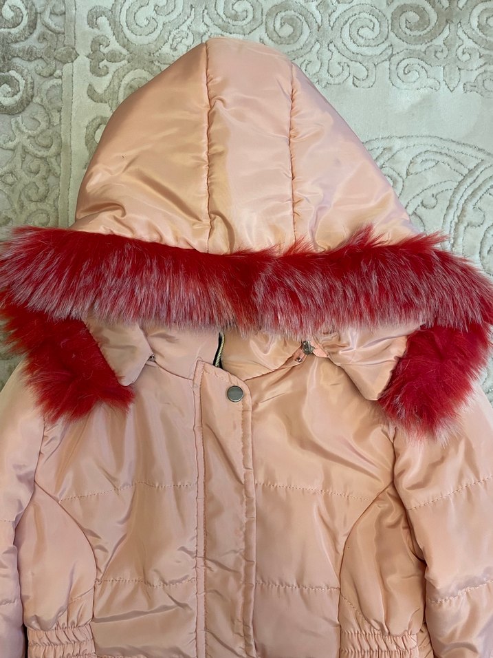 Kız Çocuk Bej Kapüşonlu Kürklü Mont - Görsel 4