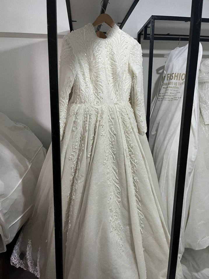 Uzun Kollu Beyaz Prenses Gelinlik - Görsel 2