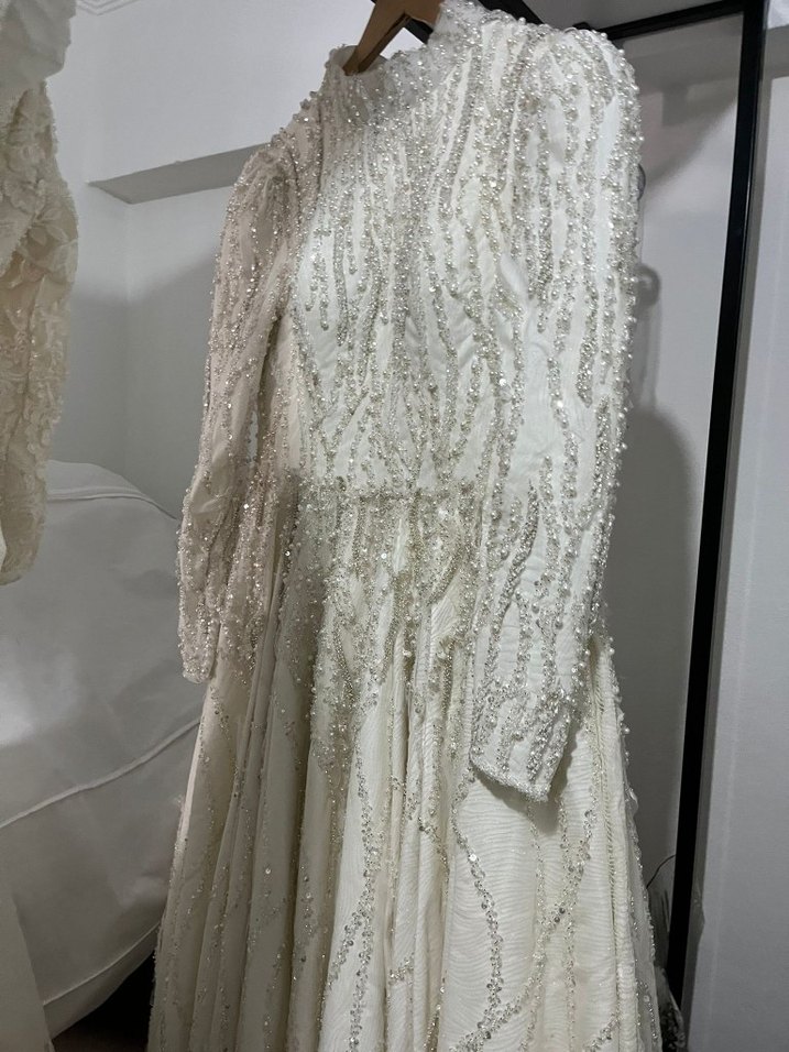 Uzun Kollu Prenses Gelinlik - Görsel 2