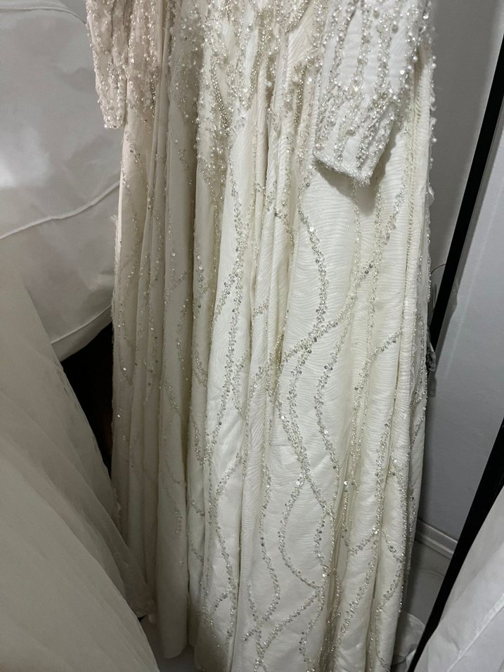 Uzun Kollu Prenses Gelinlik - Görsel 3