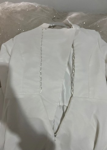 Uzun Kollu, Yüksek Yakalı Beyaz A-line Gelinlik - Görsel 2