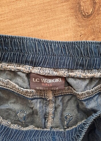 LC Waikiki lce yumuşak kot şortl