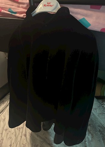 Zara Siyah Kadife Pelerin - Görsel 4