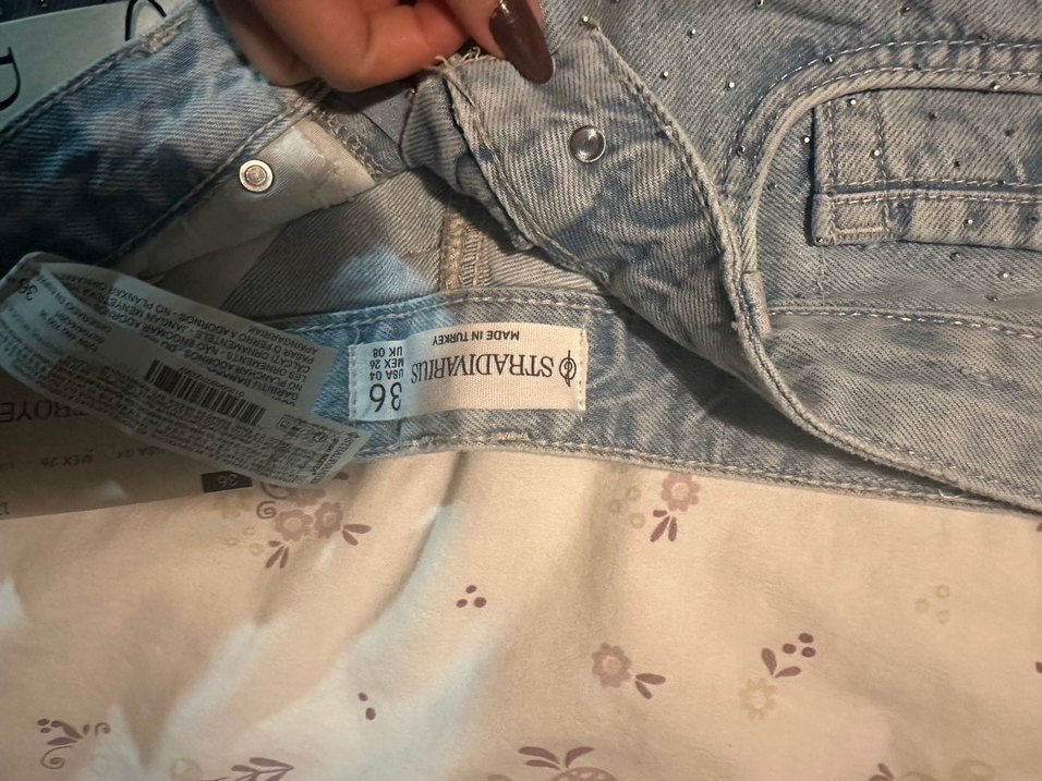 Stradivarius Parıltılı/Taşlı Kot Şort D75 - Görsel 4